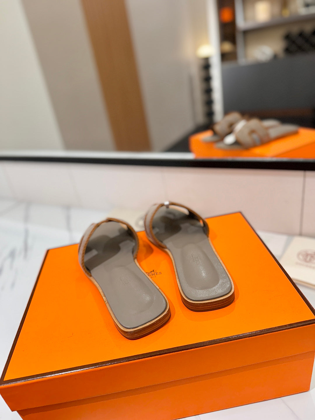 HM 26S ORAN SANDALS IN BROWN SUEDE WITH TAN BOWN BRAIDED TRIM