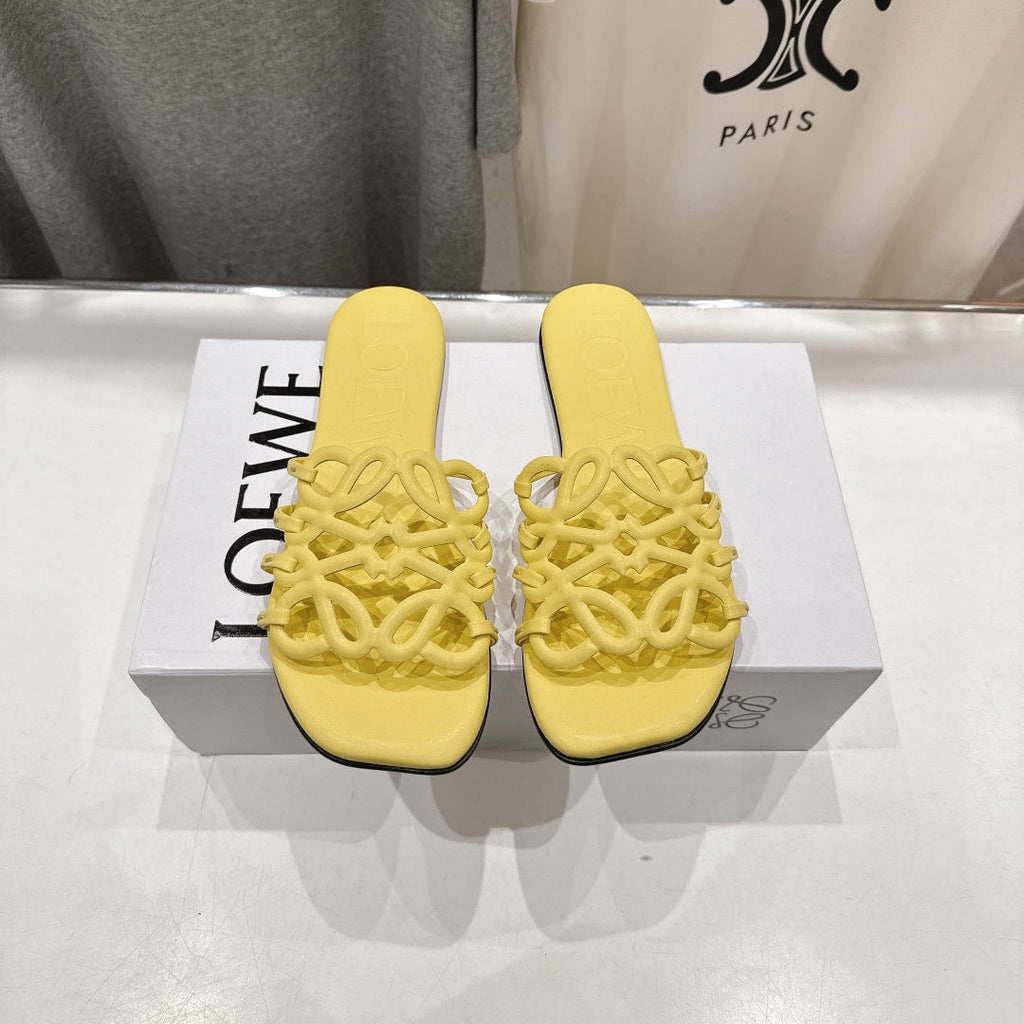 LOEWE 26S PETAL ANAGRAM SLIDE IN YELLOW CALFSKIN