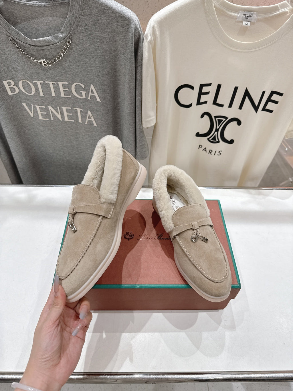LP 25S SUMMER CHARMS WALK LOAFERS IN LIGHT TAUPE SUEDE AND FLEECE