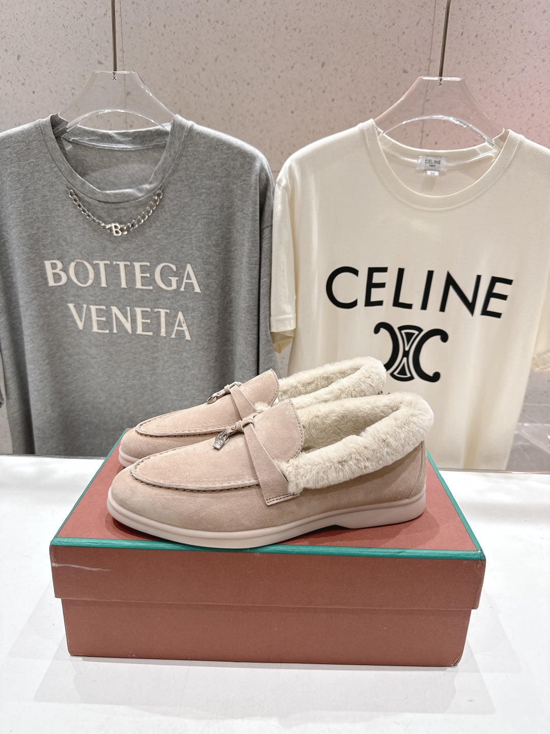 LP 25S SUMMER CHARMS WALK LOAFERS IN WARM TAUPE SUEDE AND FLEECE