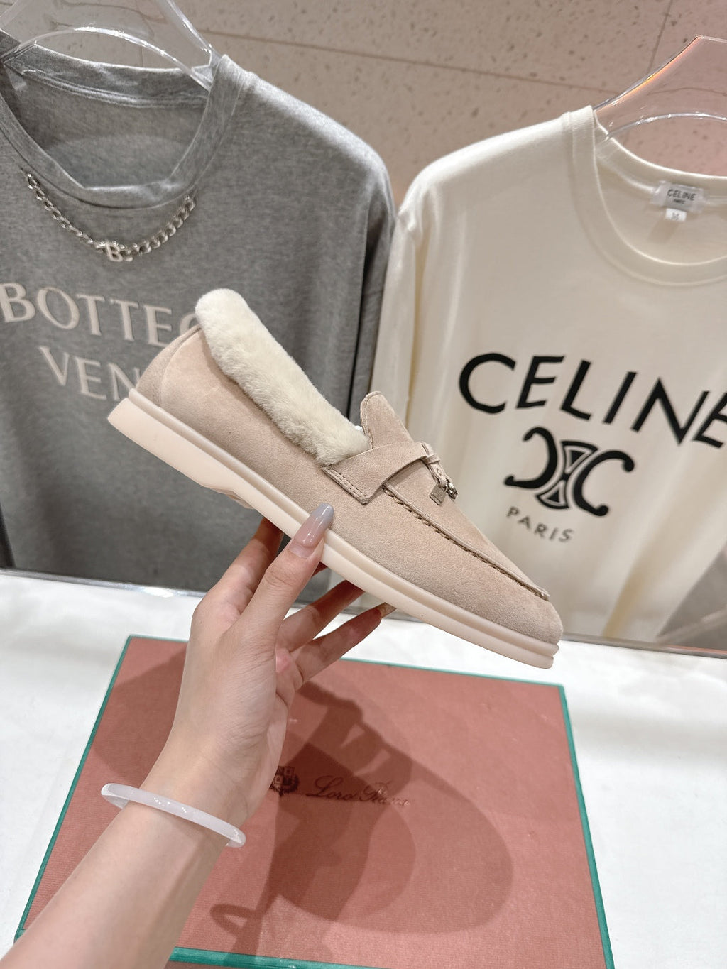 LP 25S SUMMER CHARMS WALK LOAFERS IN WARM TAUPE SUEDE AND FLEECE