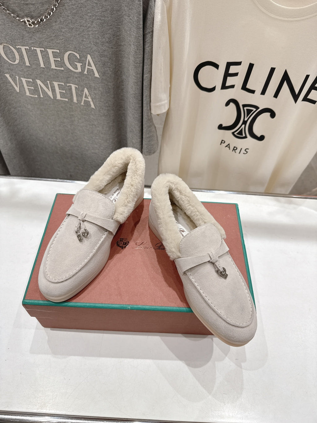 LP 25S SUMMER CHARMS WALK LOAFERS IN LIGHT GRAY SUEDE AND FLEECE