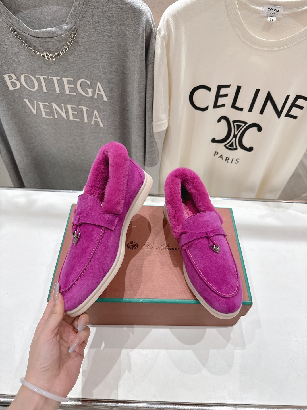 LP 25S SUMMER CHARMS WALK LOAFERS IN FUCHSIA SUEDE AND FLEECE