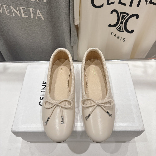 CELINE 26S BALLET FLATS IN CREAM WHITE CALFSKIN WITH BOW