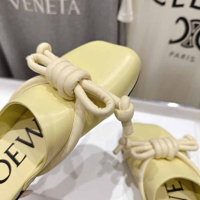 LOEWE 26S MULE LOAFERS IN BUTTER YELLOW CALFSKIN KNOT DETAIL