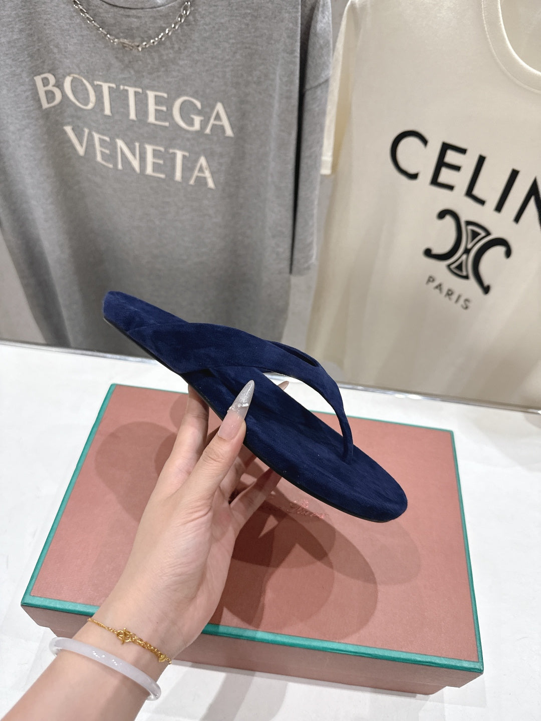 LP 26S THONG SANDALS IN NAVY BLUE SUEDE