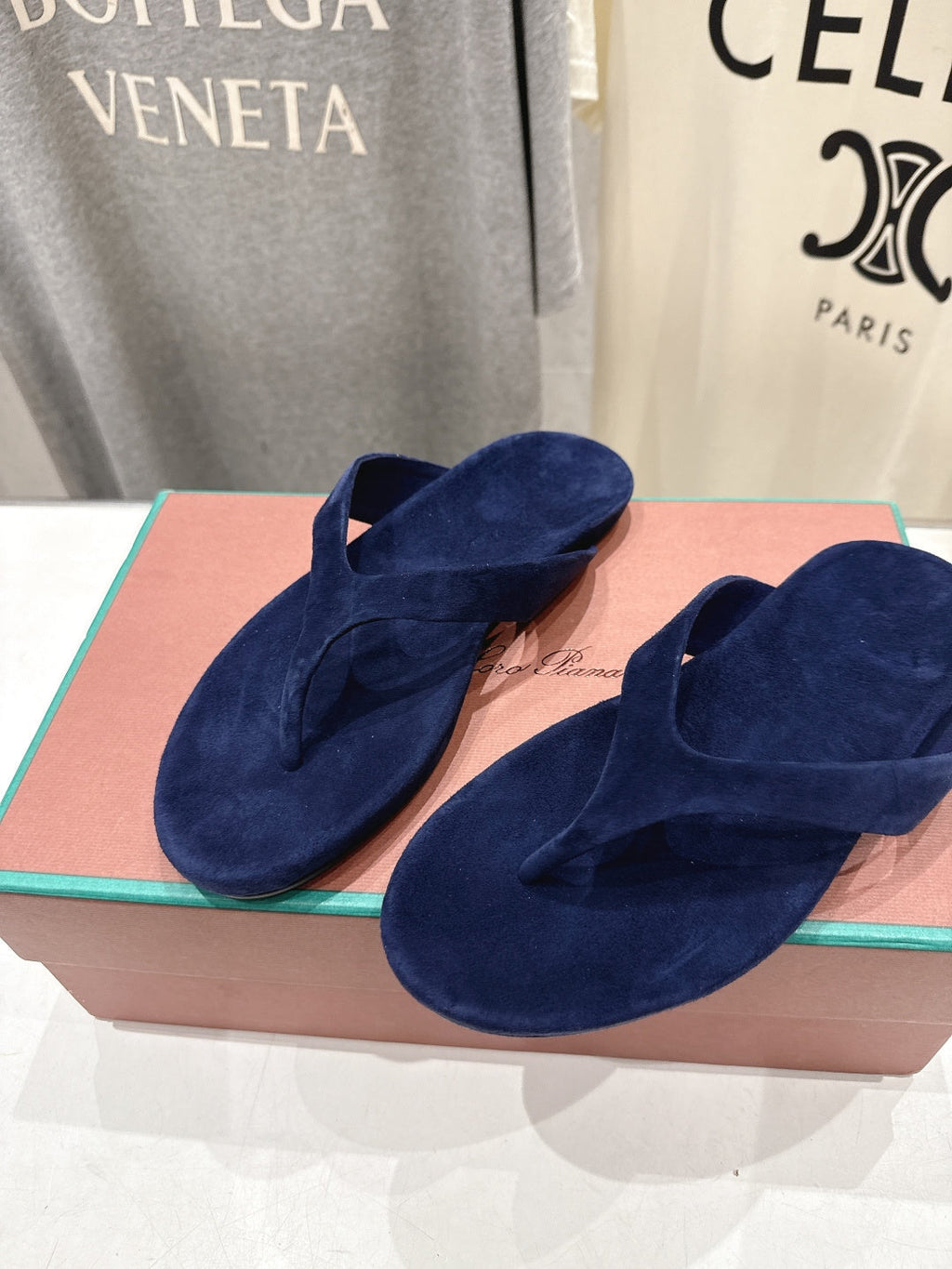 LP 26S THONG SANDALS IN NAVY BLUE SUEDE