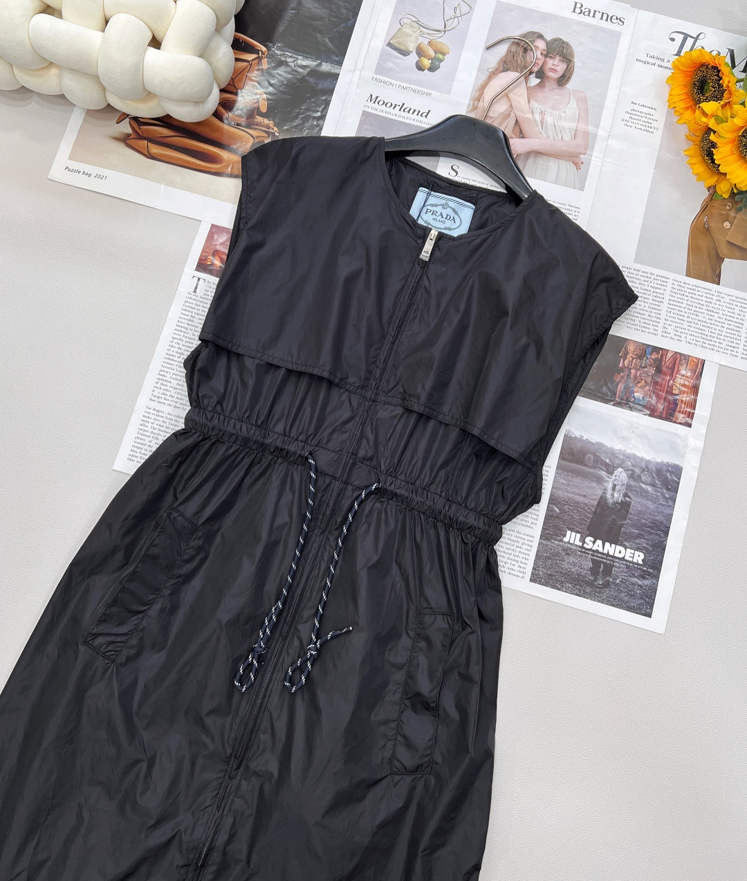 PRADA 25S ELASTIC WAIST SKIRT 304