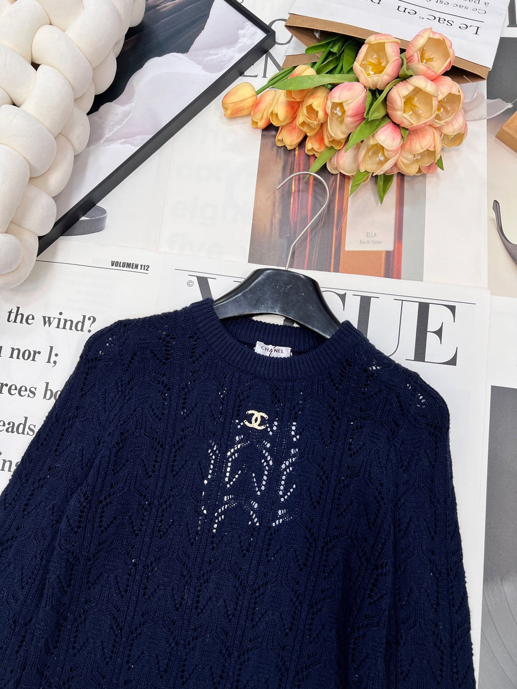 CHANEL 25S LONG-SLEEVE SWEATER 443