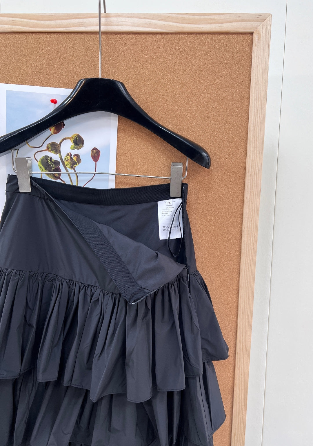 VALENTINO 26S TIERED MINI SKIRT 224