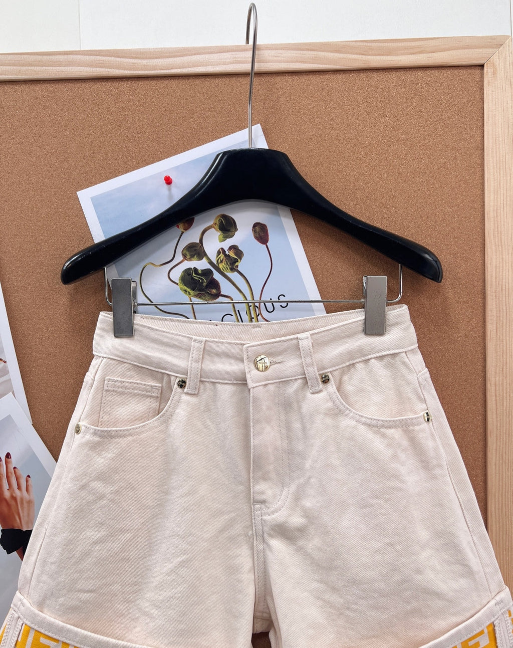 FENDI 26S SHORTS 071