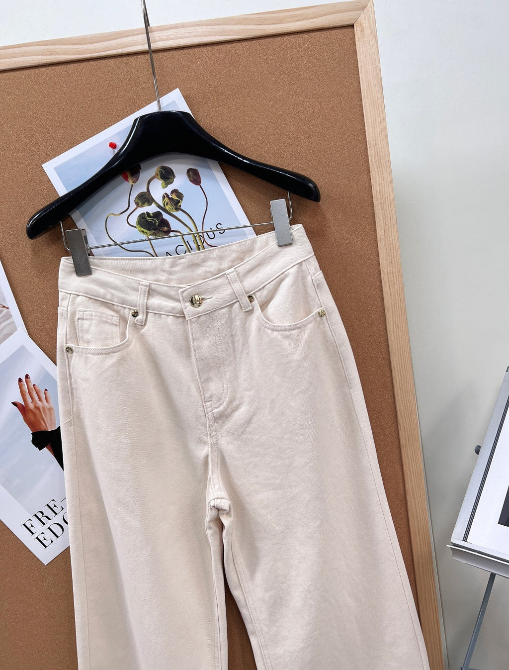 FENDI 26S WIDE LEG JEANS 065