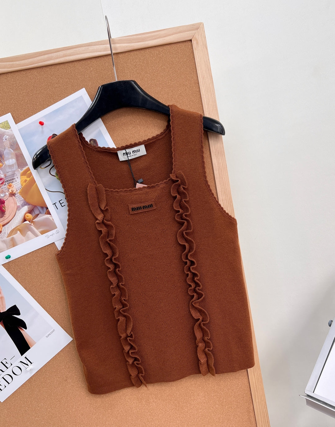 MIUMIU 26S SQUARE-NECK SWEATER STYLE 1106