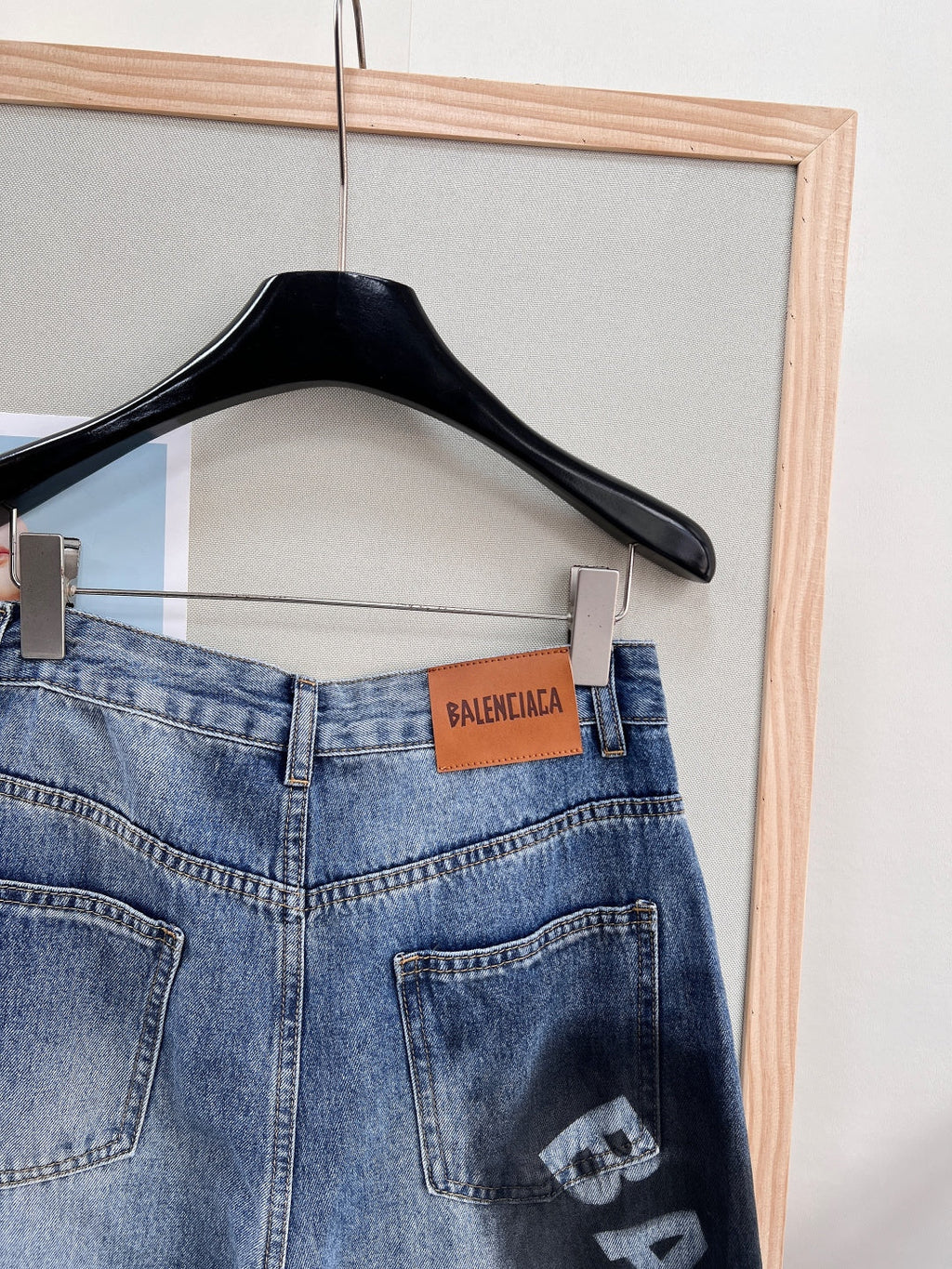 BALENCIAGA 26S WIDE LEG JEANS 007