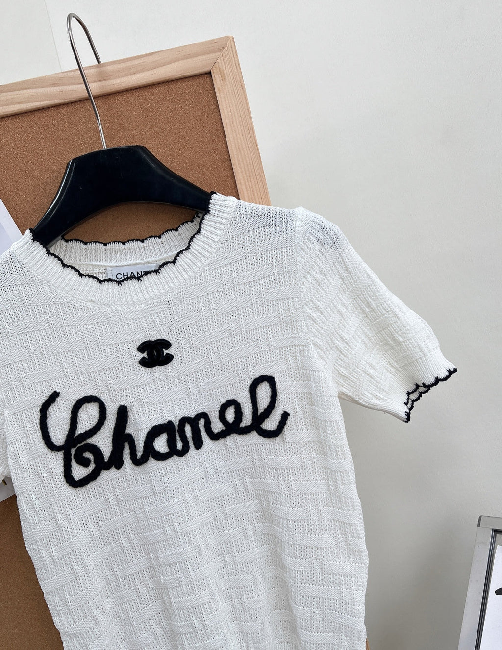 CHANEL 26S SHORT-SLEEVE KNIT TOP STYLE 1148