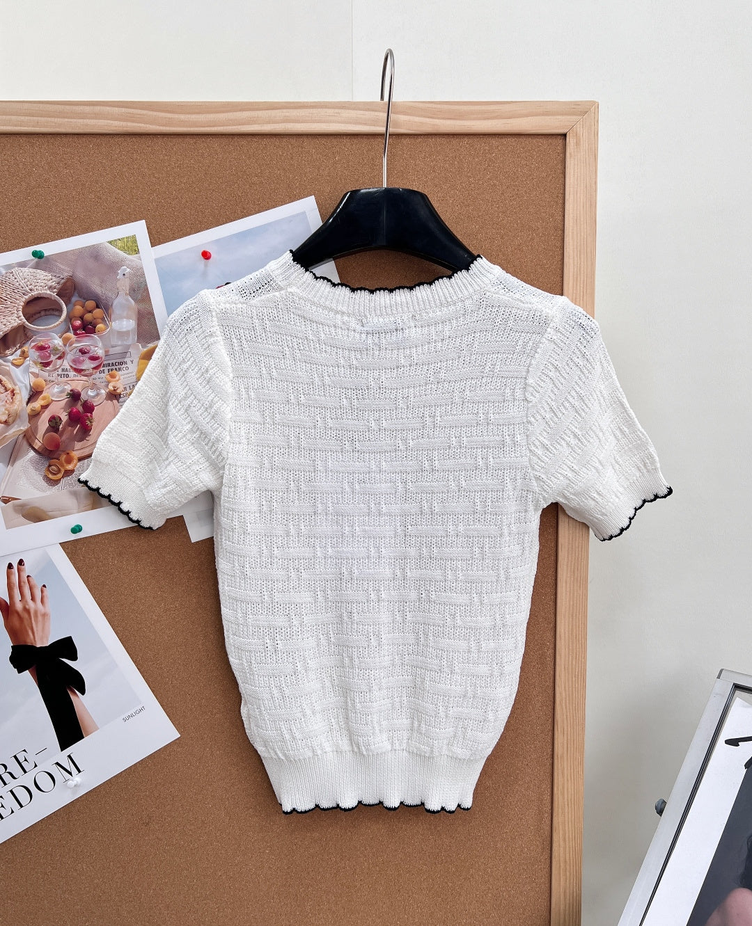 CHANEL 26S SHORT-SLEEVE KNIT TOP STYLE 1148