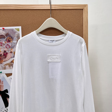 CHANEL 26S LONG SLEEVE CREW NECK T-SHIRT 1626