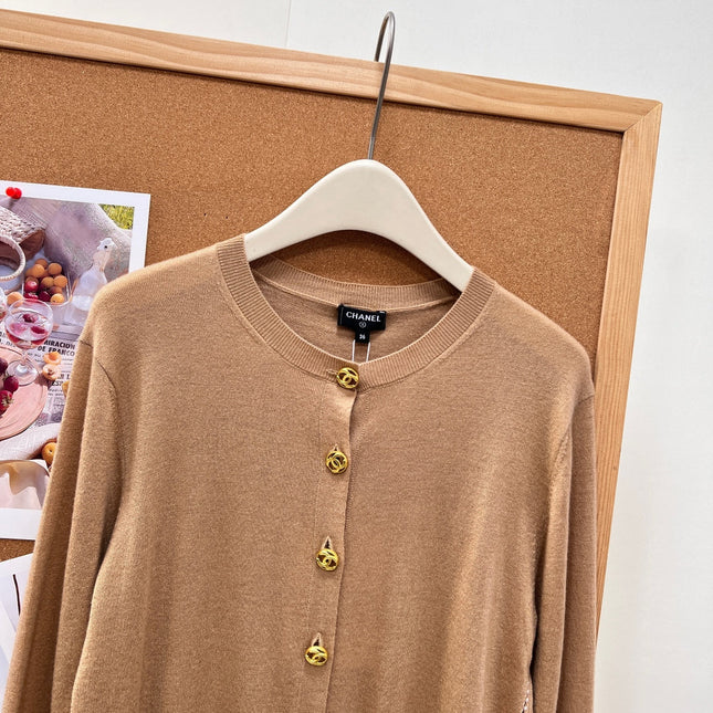 CHANEL 26S KNIT CARDIGAN 1612