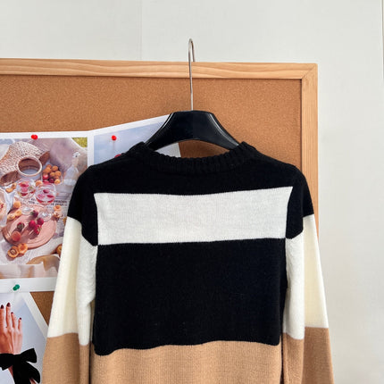 CHANEL 26S LONG SLEEVE CREWNECK KNIT SWEATER 1541