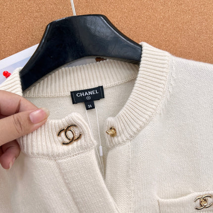 CHANEL 26S KNIT CARDIGAN 1499