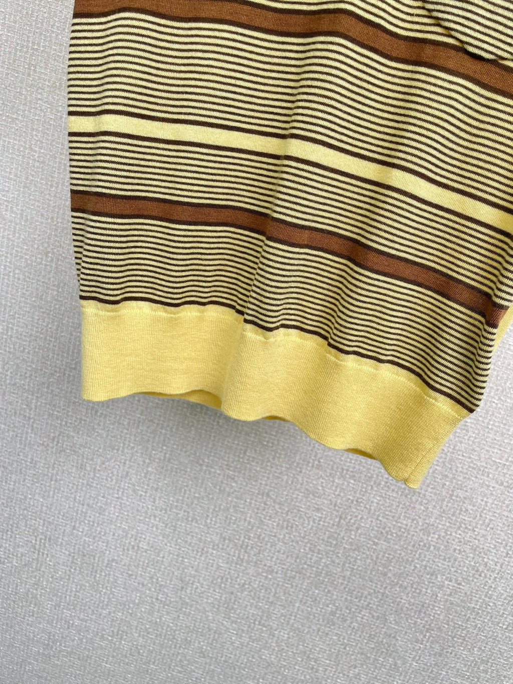 MIUMIU KNITTED POLO SHIRT STYLE 324