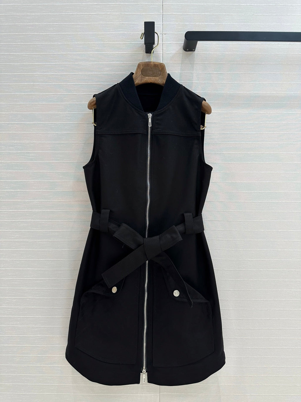 HERMES SLEEVELESS ZIPPER DRESS 276153