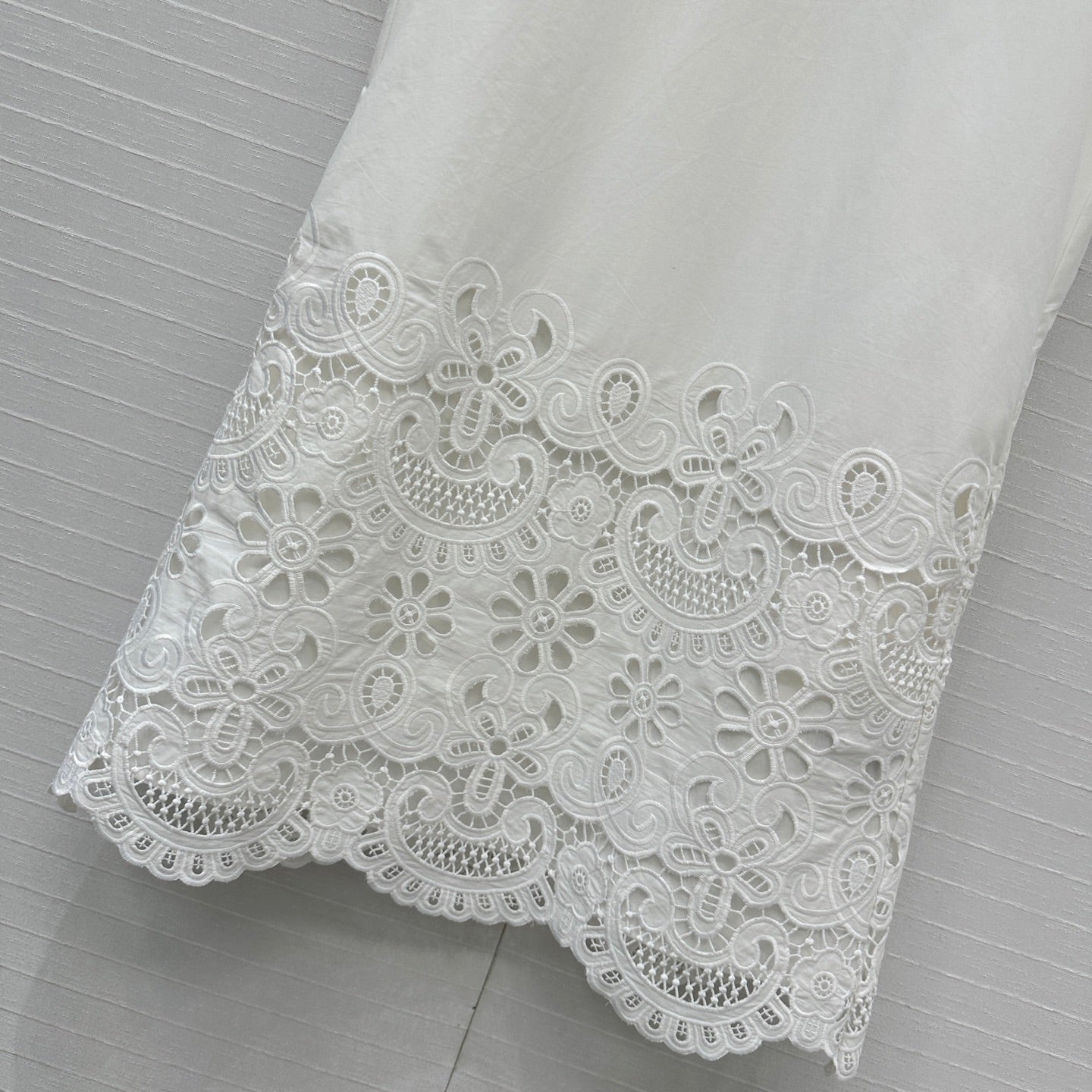 VALENTINO WHITE SLEEVELESS MINI DRESS 276151