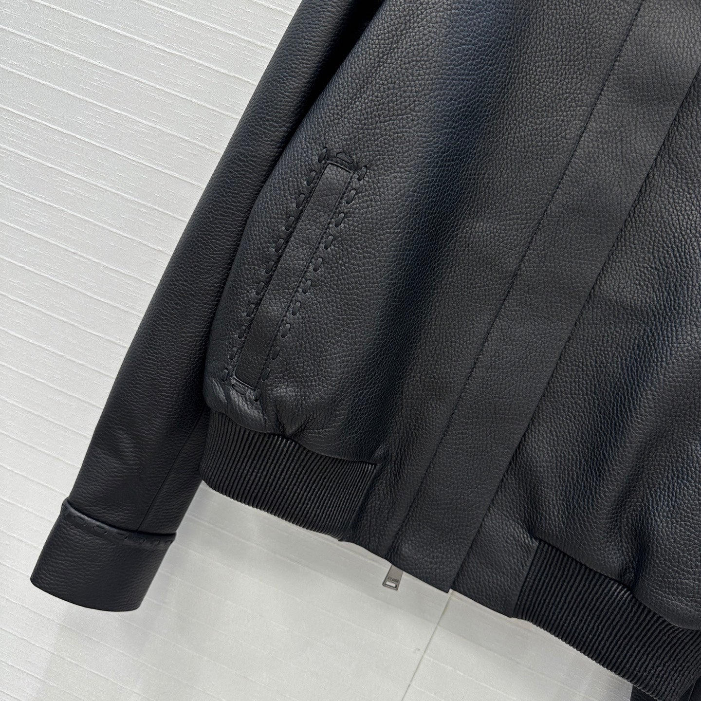 FENDI PREMIUM LEATHER JACKET 276192