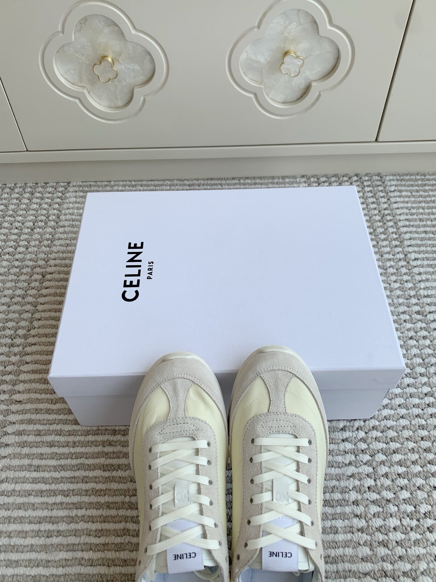CELINE 26S TRIOMPHE RUNNER SNEAKERS IN CREAM WHITE NYLON AND LIGHT GREY SUEDE