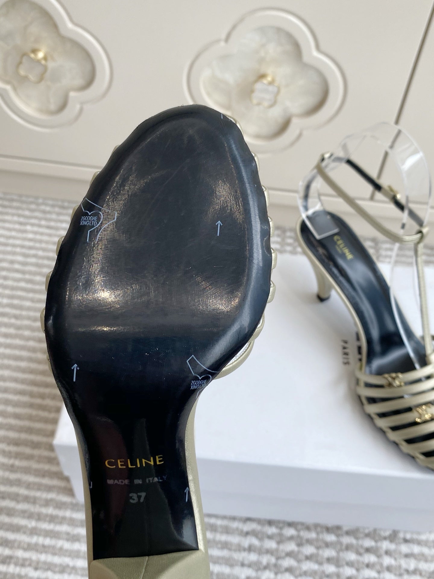 CELINE 26S CLEA TRIOMPHE GLADIATOR HEEL SANDALS 60 MM IN CHAMPAGNE GOLD LAMBSKIN