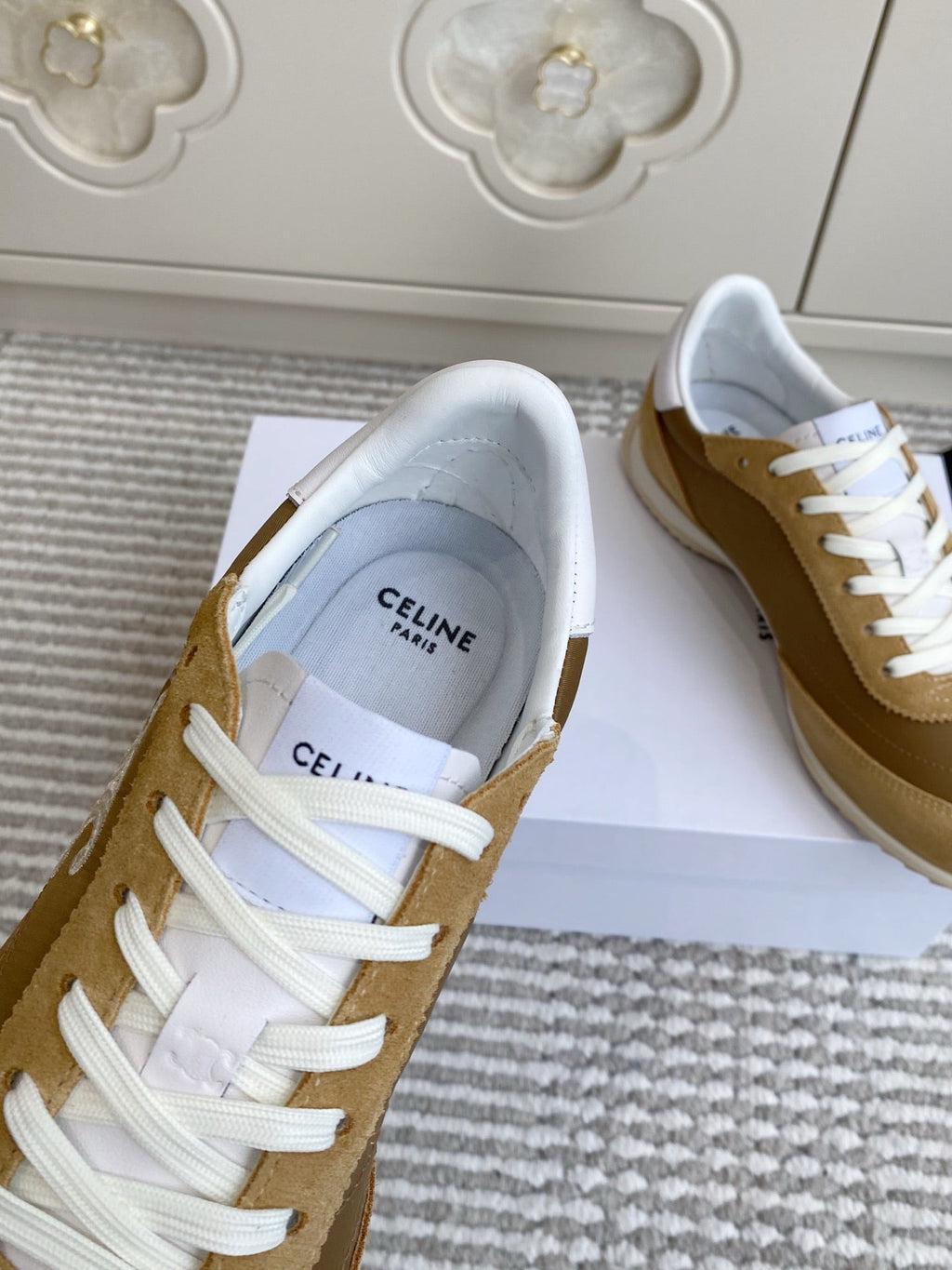 CELINE 26S RUNNER SNEAKERS IN SAND BEIGE SUEDE AND CARAMEL BROWN NYLON
