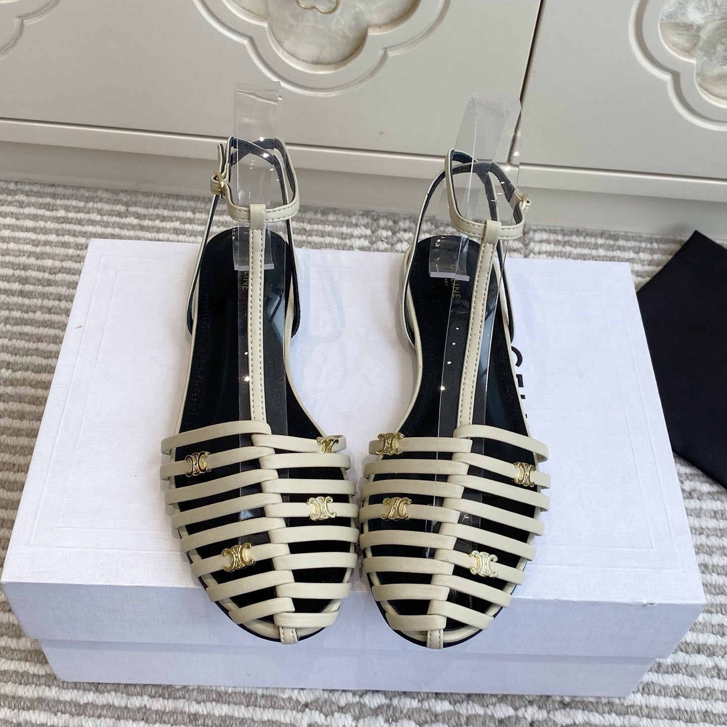 CELINE 26S CLEA TRIOMPHE GLADIATOR SANDALS IN BEIGE LAMBSKIN