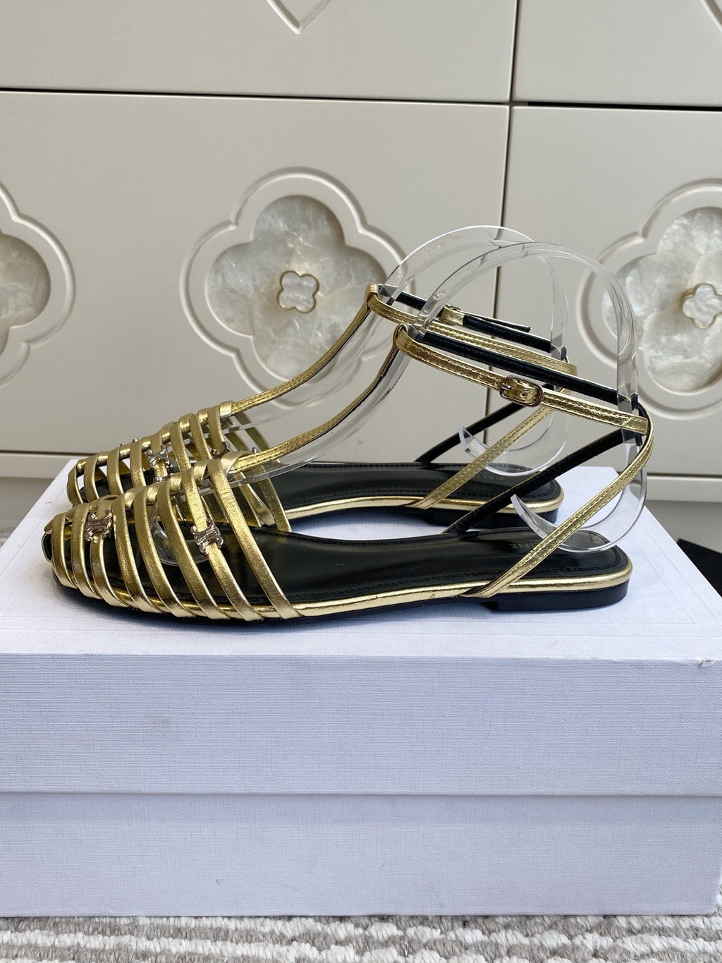 CELINE 26S CLEA TRIOMPHE GLADIATOR SANDALS IN GOLD LAMBSKIN