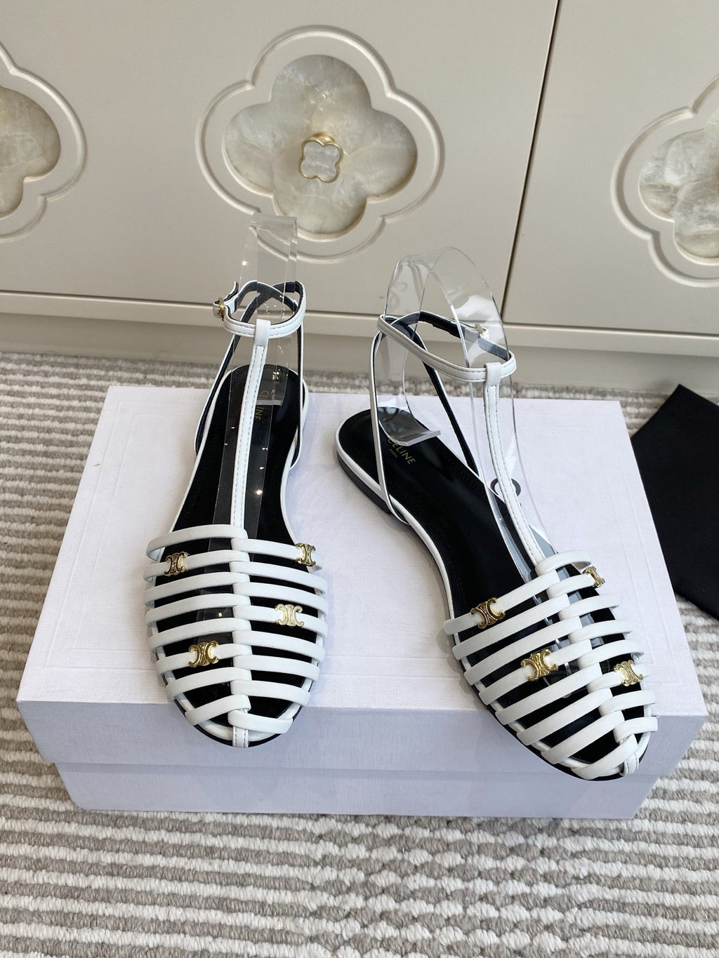 CELINE 26S CLEA TRIOMPHE GLADIATOR SANDALS IN WHITE LAMBSKIN