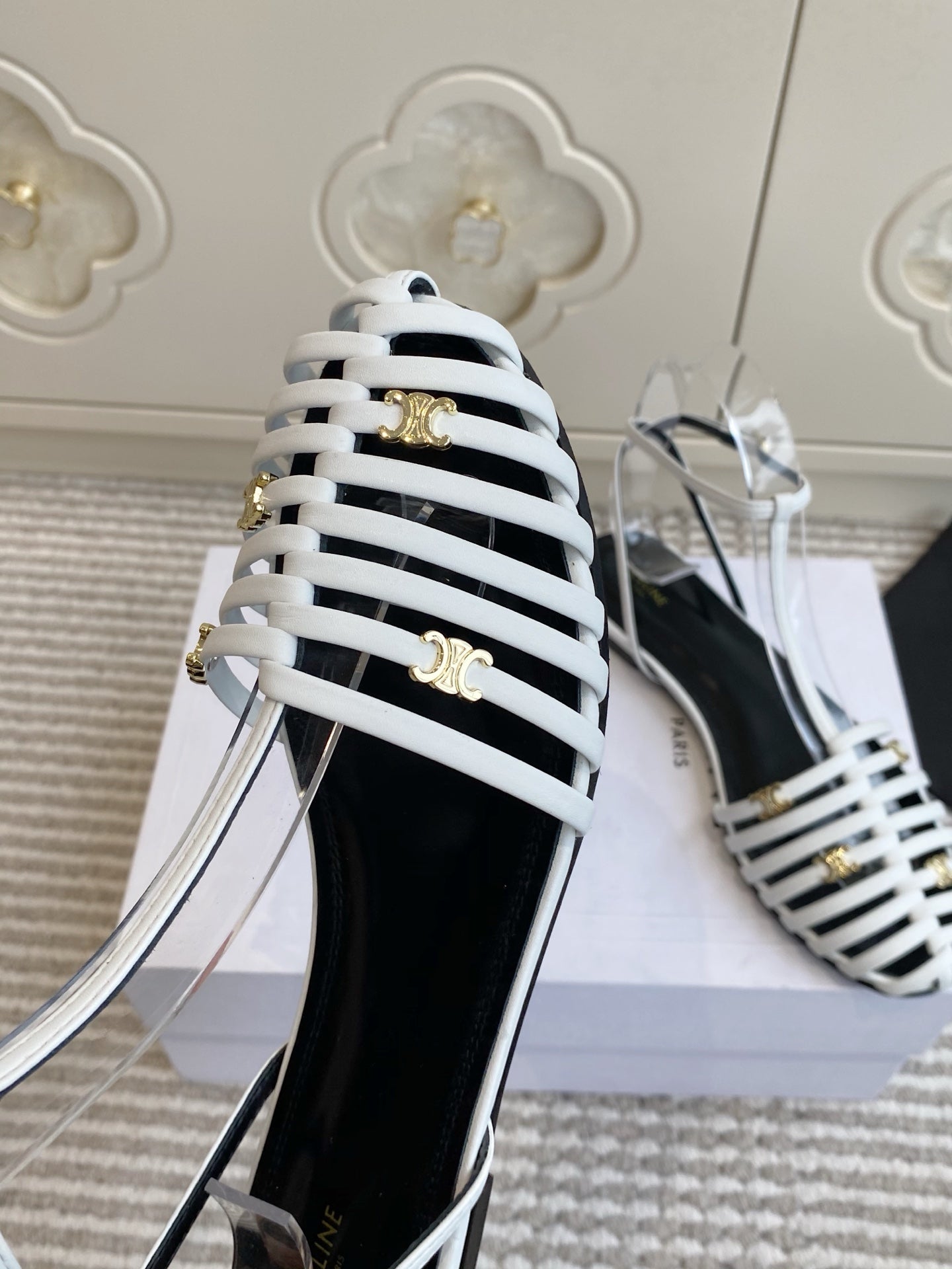 CELINE 26S CLEA TRIOMPHE GLADIATOR SANDALS IN WHITE LAMBSKIN