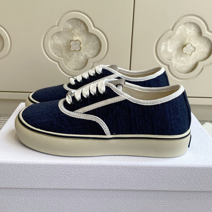 DIOR 26S LOW TOP SNEAKERS IN NAVY BLUE OBLIQUE CANVAS