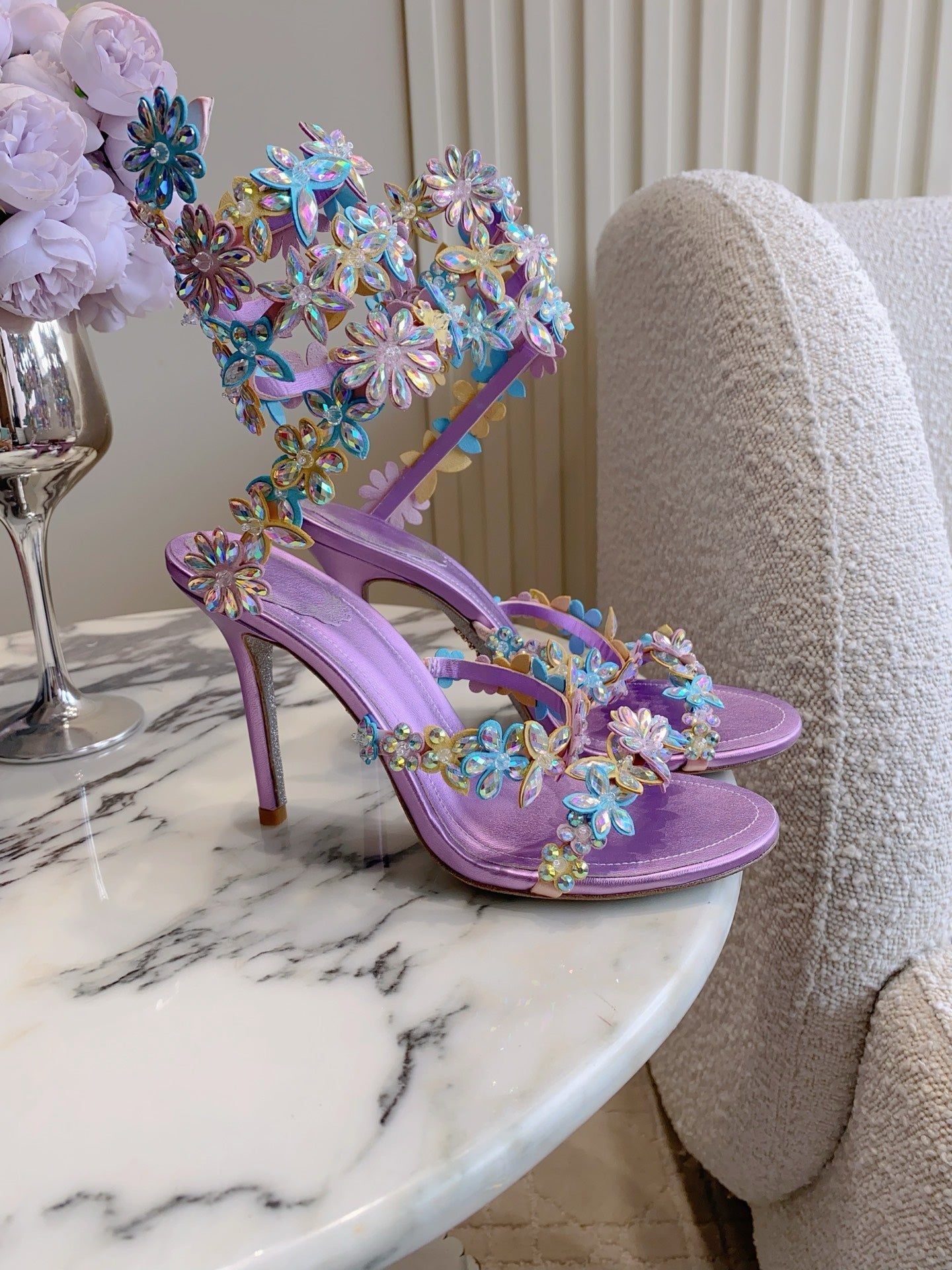RENE CAOVILLA 26S HEEL SANDALS 95 MM IN METALLIC PURPLE LAMBSKIN CRYSTAL FLOWER EMBELLISHMENTS