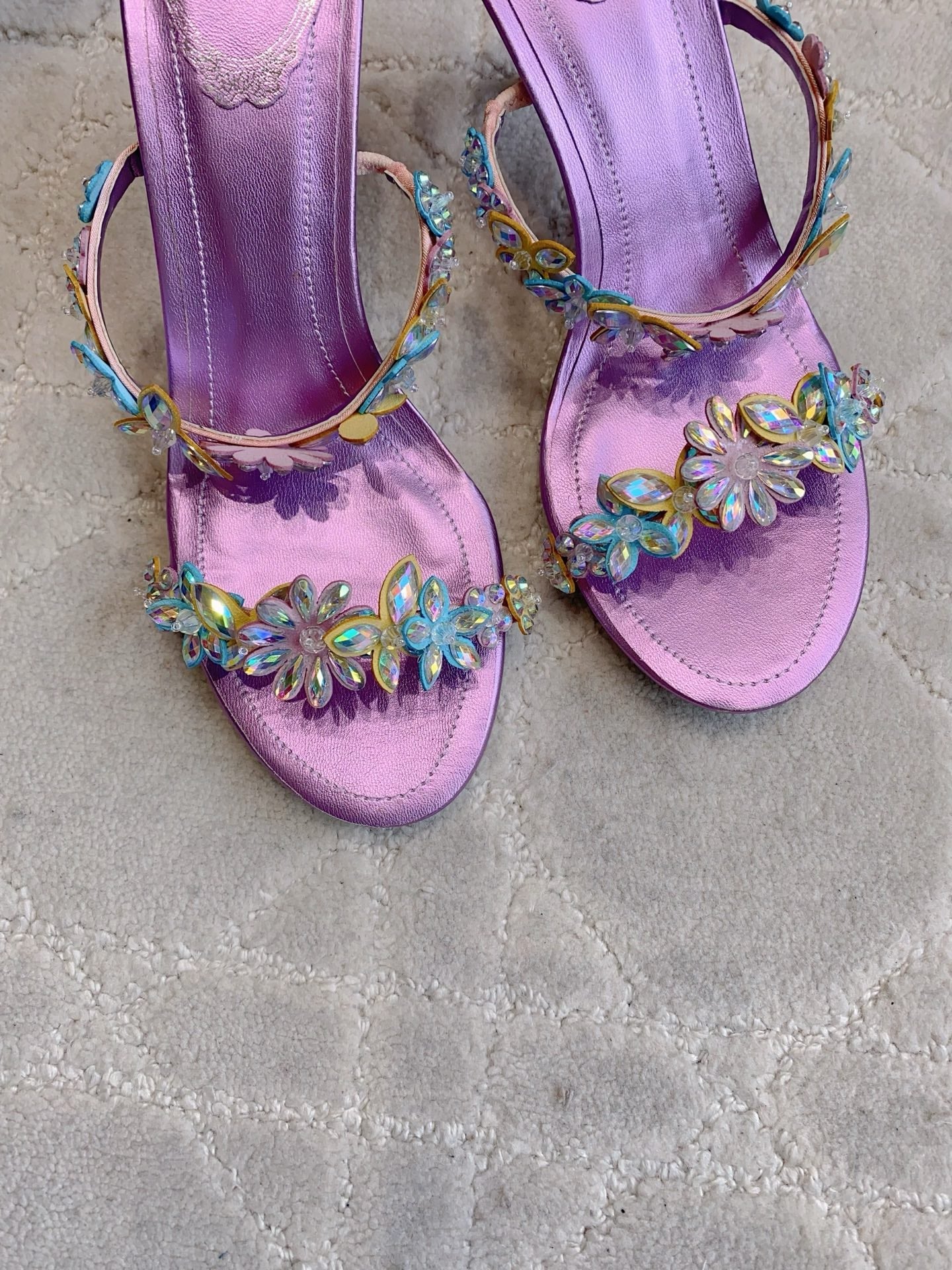 RENE CAOVILLA 26S HEEL SANDALS 65 MM IN METALLIC PURPLE LAMBSKIN CRYSTAL FLOWER EMBELLISHMENTS