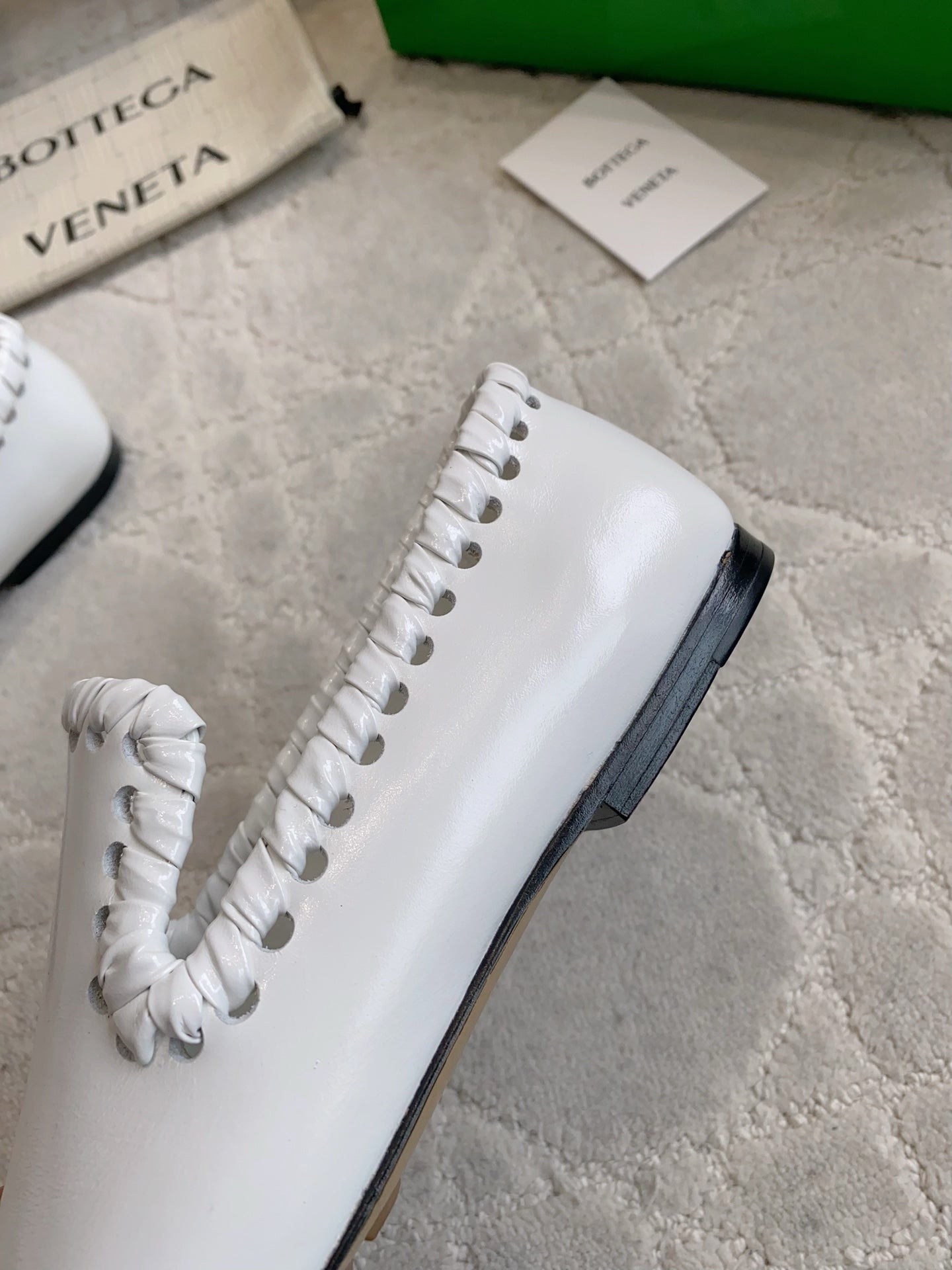 BOTTEGA VENETA 26S SABATO LOAFERS IN WHITE CALFSKIN