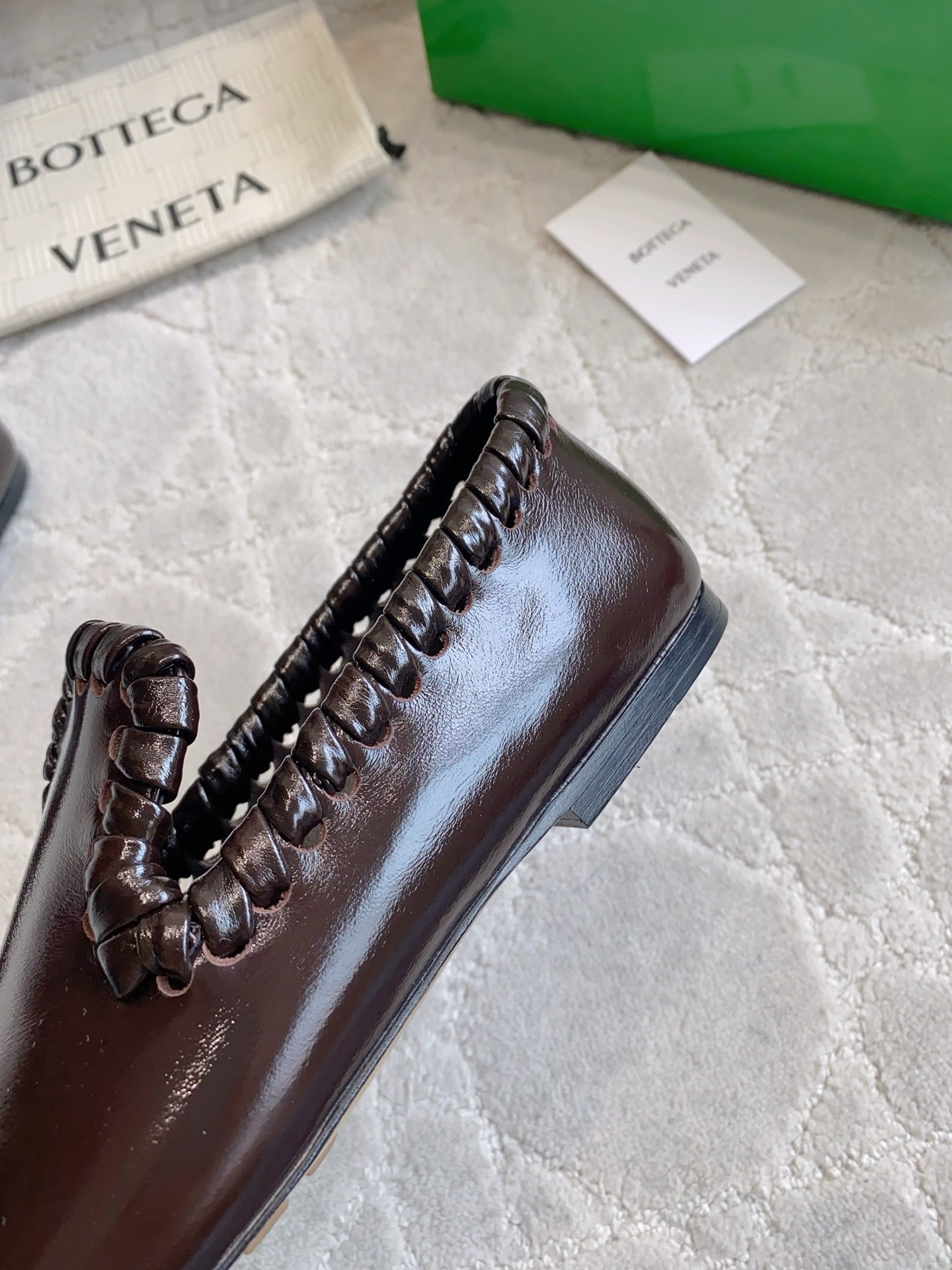BOTTEGA VENETA 26S SABATO LOAFERS IN DARK BROWN CALFSKIN