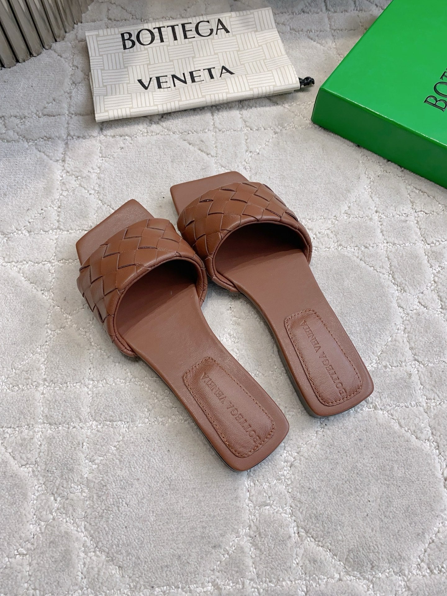 BOTTEGA VENETA 26S SQUARE-TOE SLIDE SANDALS IN BROWN LAMBSKIN
