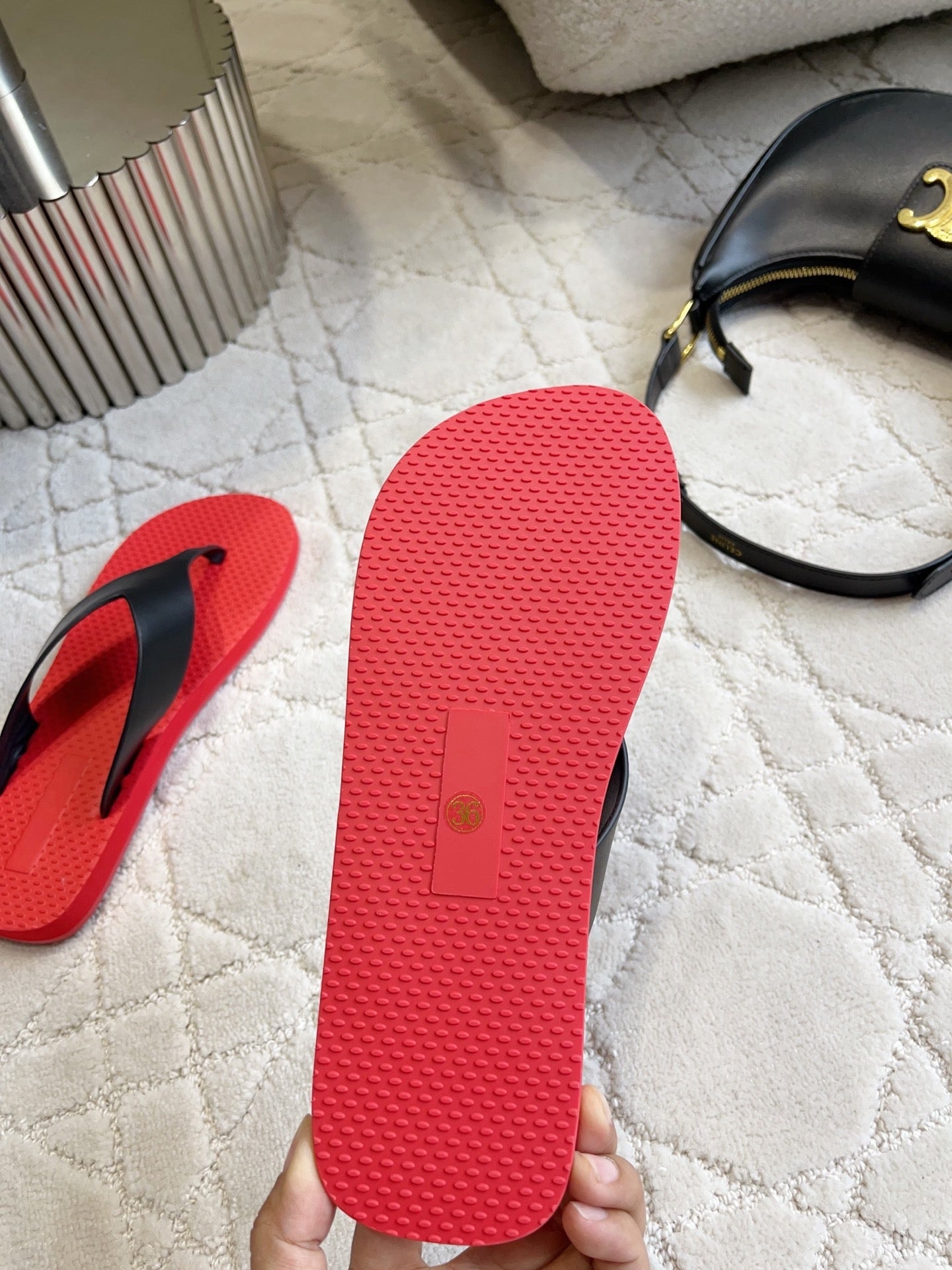 THE ROW 26S THONG SANDALS IN RED RUBBER WITH BLACK STRAPS CALFSKIN