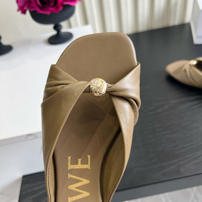 LOEWE 26S SANDALS IN MOCHA BROWN LAMBSKIN