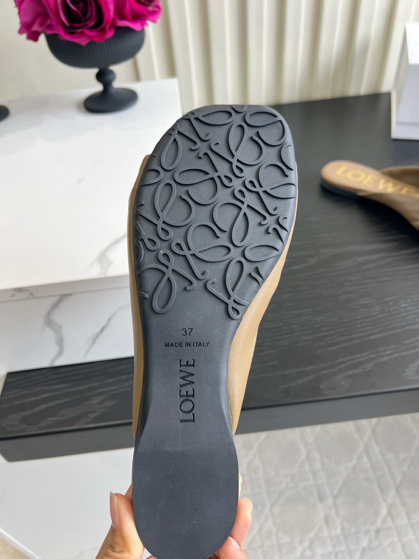 LOEWE 26S SANDALS IN MOCHA BROWN LAMBSKIN