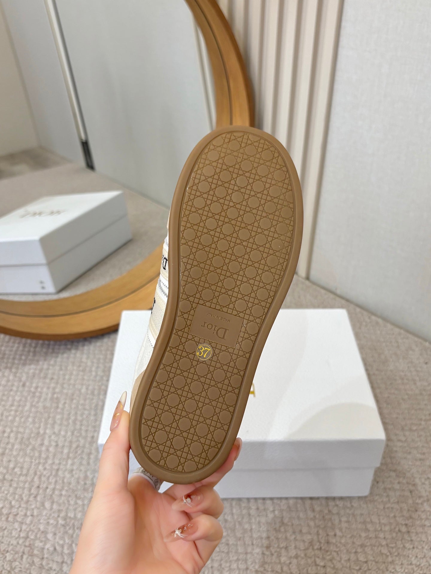 DIOR 26S SNEAKERS IN BEIGE MIX WHITE SUEDE