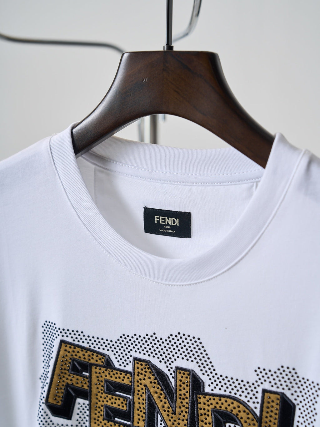 FENDI 26S SHORT SLEEVE T-SHIRT 122