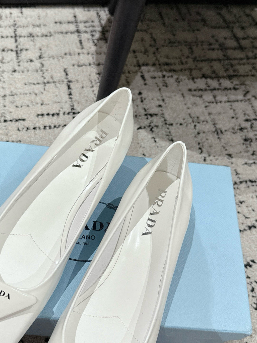 PRADA 25S SQUARE TOE HIGH HEELS IN WHITE PATENT CALFSKIN