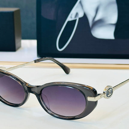 CHANEL 26S OVAL FRAME IN ACETATE 404685