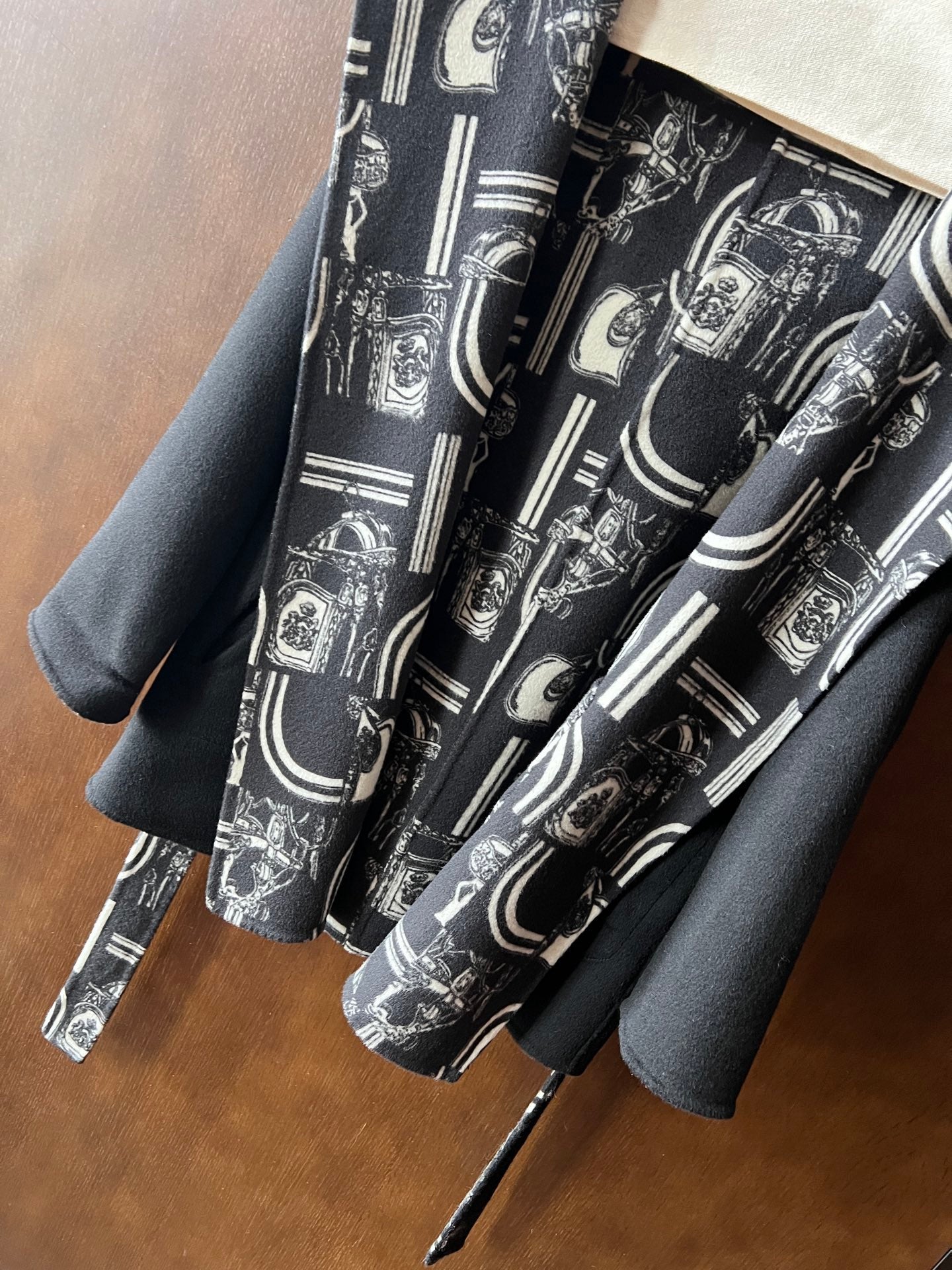 HERMES 25S REVERSIBLE LONG HOODED COAT 047