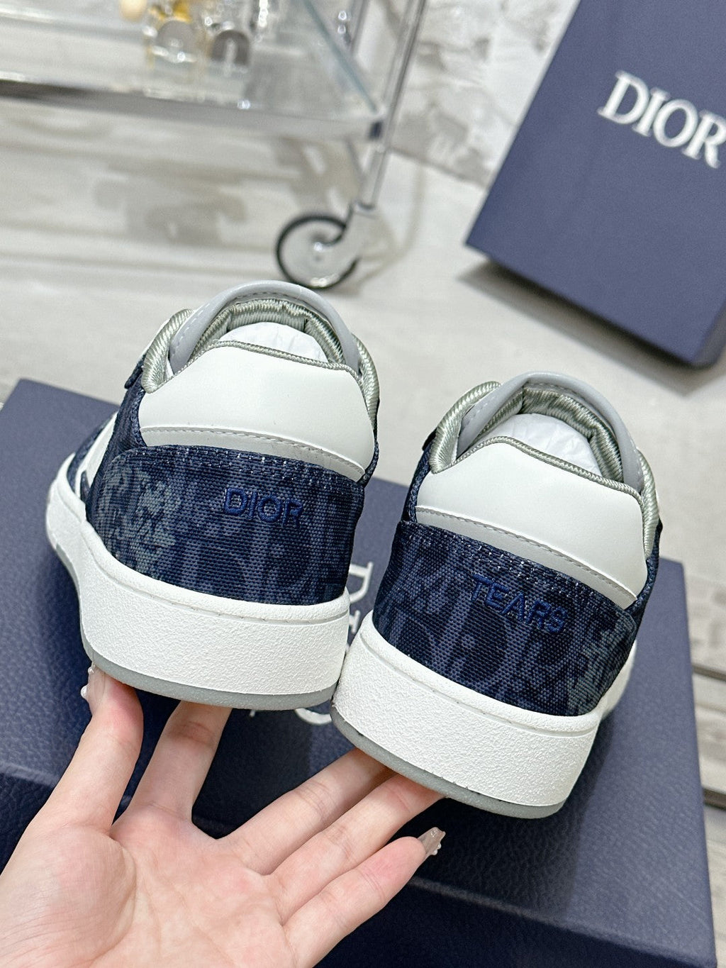 CD OBIQUE SNEAKERS IN WHITE MIX NAVY CALFSKIN